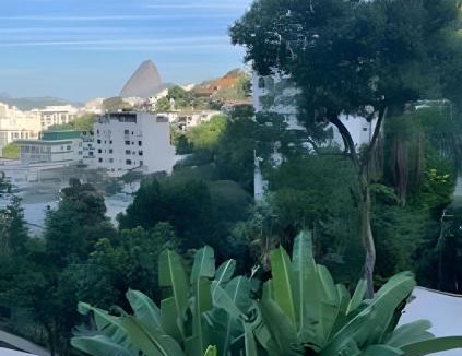 Laranjeiras House | Excelente Espaço Econômico em Laranjeiras