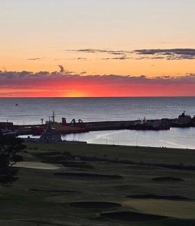 Mar del Plata Apartment | Excelente Vista al Golf y al Mar