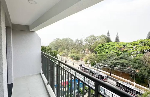 Santo Amaro Apartment | Excellent apartment next to the subway.