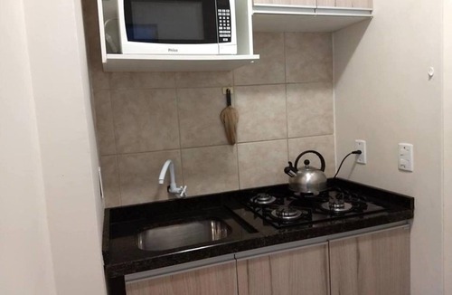 Menino Deus Apartment | Excellent location, 700 meters from Praia de Belas shopping mall.