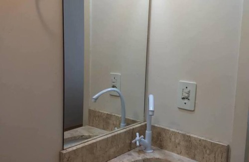 Menino Deus Apartment | Excellent location, 700 meters from Praia de Belas shopping mall.
