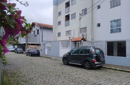 Agua Verde Apartment | Excellent location with suite/garage.