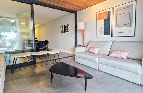 Copacabana Apartment | Exceptional Copa Beach House
