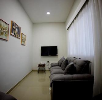 Luque Apartment | Executive House 3BR Luque Near the Airport