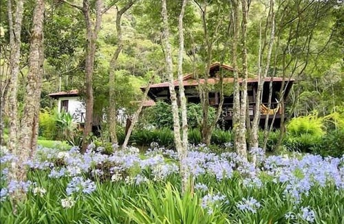 Lumiar House | Exlusive country home in Macaé de Cima