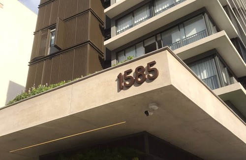 Auxiliadora Apartment | Experience the best of Porto Alegre!
