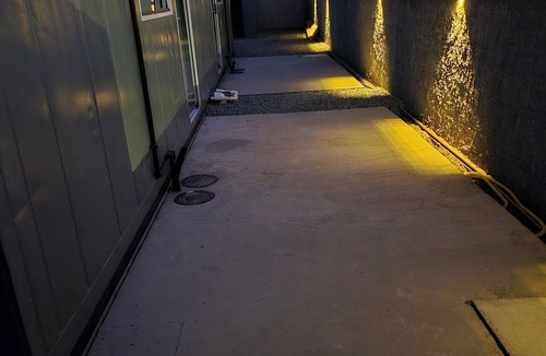 Areias Pequenas Apartment | Experience the Container Way on your way to the beaches!