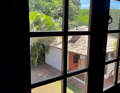 Portal da Ferradura House | Fabulosa Casa em Cond. próximo a Rua das Pedras