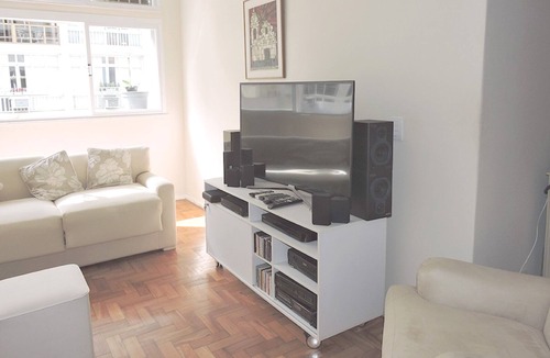 Copacabana Apartment | FABULOUS! 3 BEDROOMS ONE BLOCK FROM COPACABANA BEACH SLEEPS 8