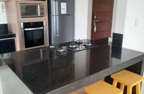 Aruana House | Fantastic 4-bedroom house in gated community 2 minutes from the beach!