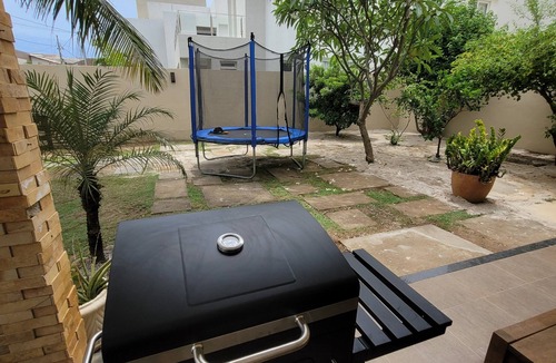 Aruana House | Fantastic 4-bedroom house in gated community 2 minutes from the beach!