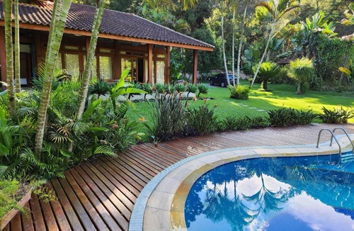 Itaipava House | Fauna & Flora Mountain Retreat
