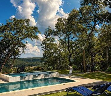 Curvelo House | Fazenda Grand-Place