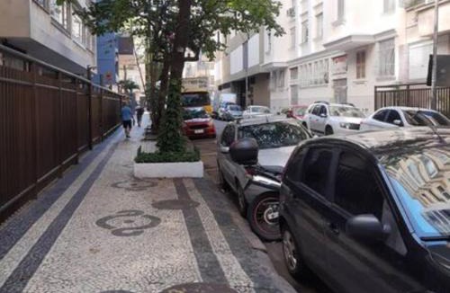 Copacabana House | Flat 50 metros da Praia