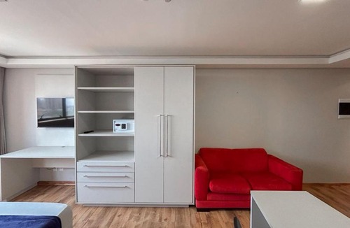 Vila Onze Apartment | Flat Aconchegante no Centro, com Sofá e Geladeira