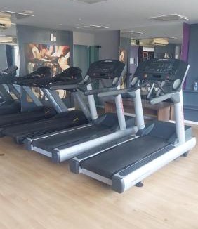 Centro Hotel | Flat com varanda, quarto de Morador Hotel 1112