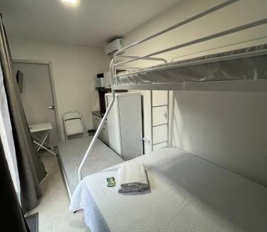Primeiro de Maio House | Flat Container 3 Km do Centro de Brusque para até 4 pessoas