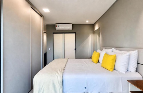 Jardim dos Estados Apartment | Flat Elegante, Confortável e Com Uma Bela Vista