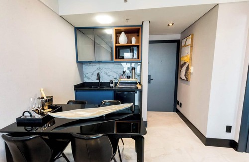 Alphaville Industrial Apartment | Flat equipado em ótima localização, Wi-Fi e lazer