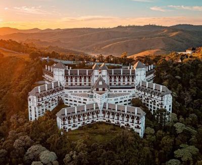 Alto do Capivari Apartment | Flat in the Castle in Campos do Jordão