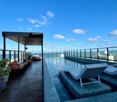 Jardim Oceania Apartment | Flat no Bessa a 50m do mar - Rooftop com vista - Recepção 24h