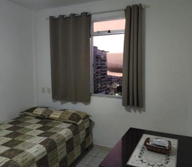 Centro Apartment | Flat no coração de Guarapari,150 metros da praia com vista encantadora