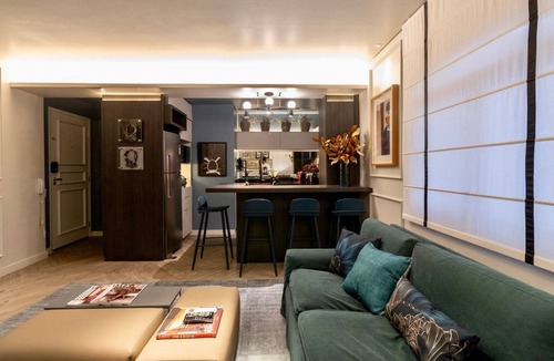 Cerqueira Cesar Apartment | Flat no Jardins com Serviço de Camareira