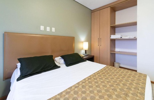 Ilha do Leite Apartment | Flat on Ilha do Leite, Recife 1 bedroom Metrópolis Located in the heart of the second Medical Center in the country OTH1603