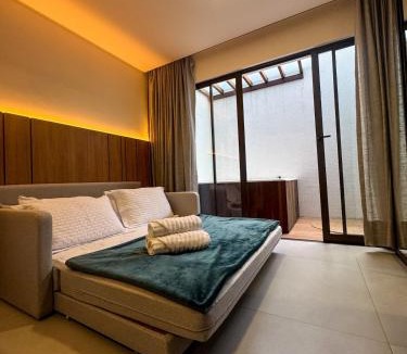 Jardim Oceania Apartment | Flat pé na areia | Jacuzzi privativa | Caribessa