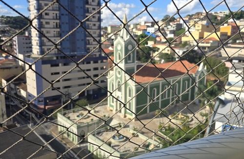 Caxambu Apartment | Flat Verde no Centro de Caxambu. Aceita pet de Pequeno Porte