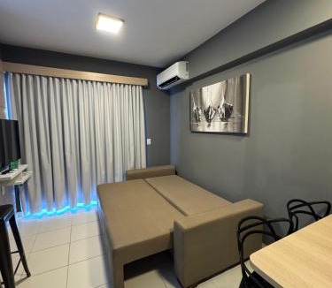 Pousada do Rio Quente Apartment | Flat Veredas 305 com ar condicionado sala - 300 metros do Hot Park
