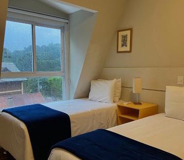 Capivari Apartment | Flats Chateau Campos do Jordão em Capivari com lareira