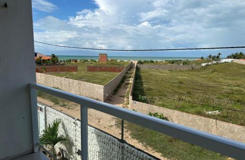 Coqueiro Ski Chalet | flete em chalé a 80 metros da praia