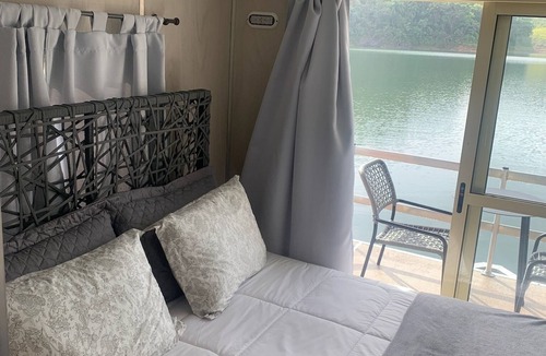Socorro Boat Rental | Float Inn