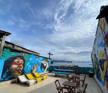 Vila do Abraao Hostel | Flor Da Ilha
