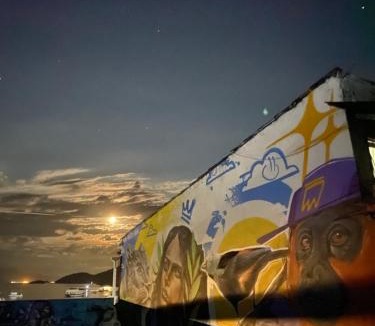 Vila do Abraao Hostel | Flor Da Ilha