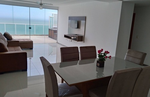 Praia do Morro Apartment | Front Coverage w / pool and barbecue