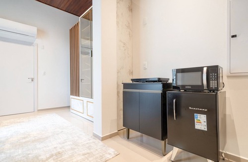 Castelo Branco Apartment | Full Studio 650m From Meia Praia Rgor0025