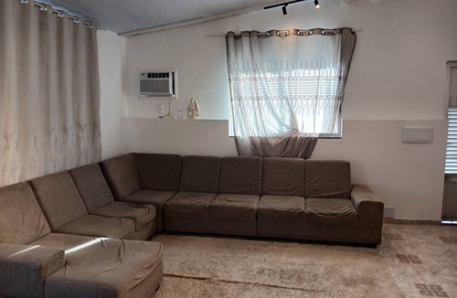 Laranjeiras House | Fully equipped studio apartment with private bathroom.