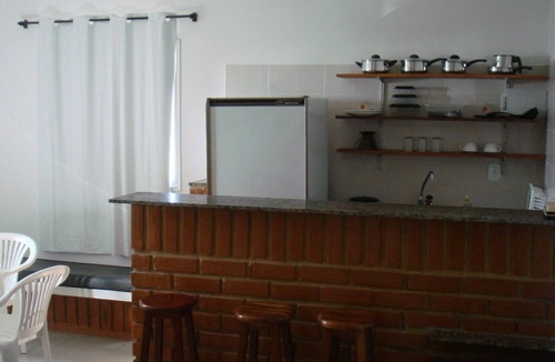 Anchieta Apartment | Furnished apartment in Praia dos Castelhanos, 80m from the beach.