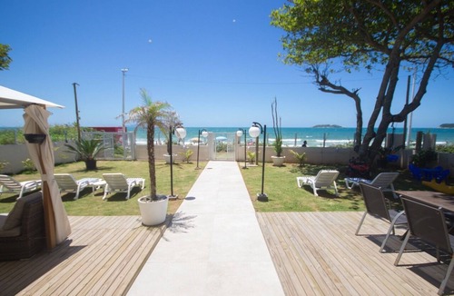 Ingleses do Rio Vermelho House | Gallery House 1