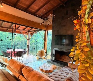Rio dos Cedros House | GaloDourado House In Alto Palmeiras