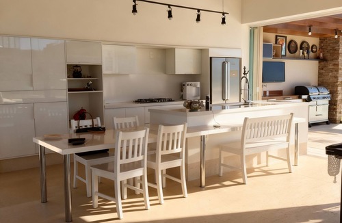 Brava Villa | Glass Mansion, Rua das Pedras - Búzios