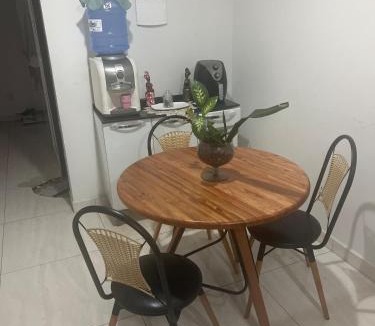Uba Apartment | Gleitiele Pacheco Manoel