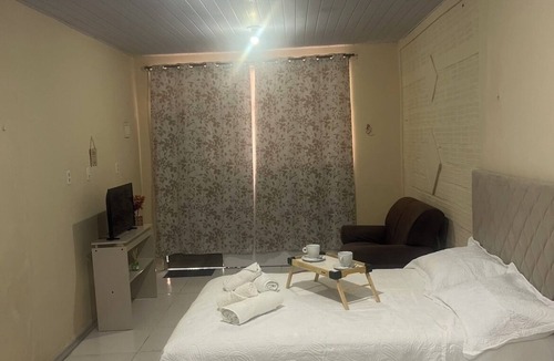 Canudos Apartment | Gorgeous 1 bedroom studio with AC in vibrant Belém