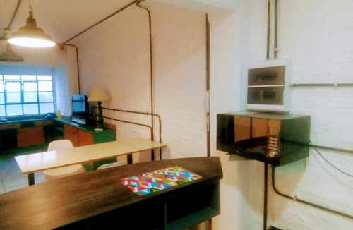Abasto Apartment | Gran y Económico Departamento Industrial cerca de Todo!
