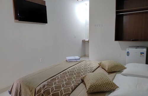 Barra Nova House | Ground floor suite with hammock and private balcony