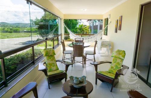 Maria Auxiliadora House | Ground floor flat with two suites (up to 8 people) at Canarius Resort in Gravatá