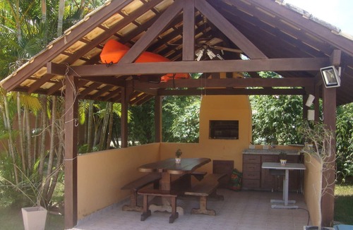 Rio Vermelho Norte House | GROUND FLOOR HOUSE, BEAUTIFUL AND COZY! IDEAL FOR FAMILIES!