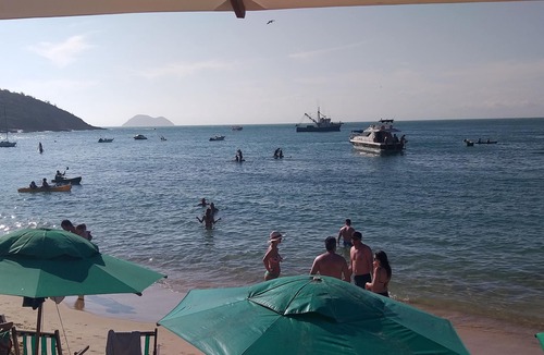 Praia Rasa Apartment | Guest house in a gated community with full amenities.